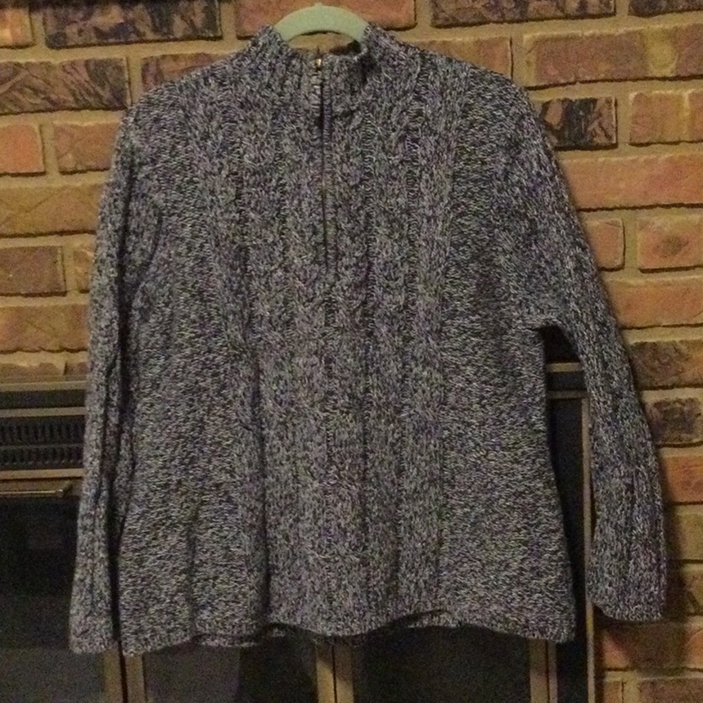 Sweater 3/4 zip heavy warm sweater.